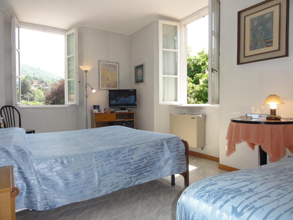 Albergo Ristorante Grigna Mandello del Lario Rum bild