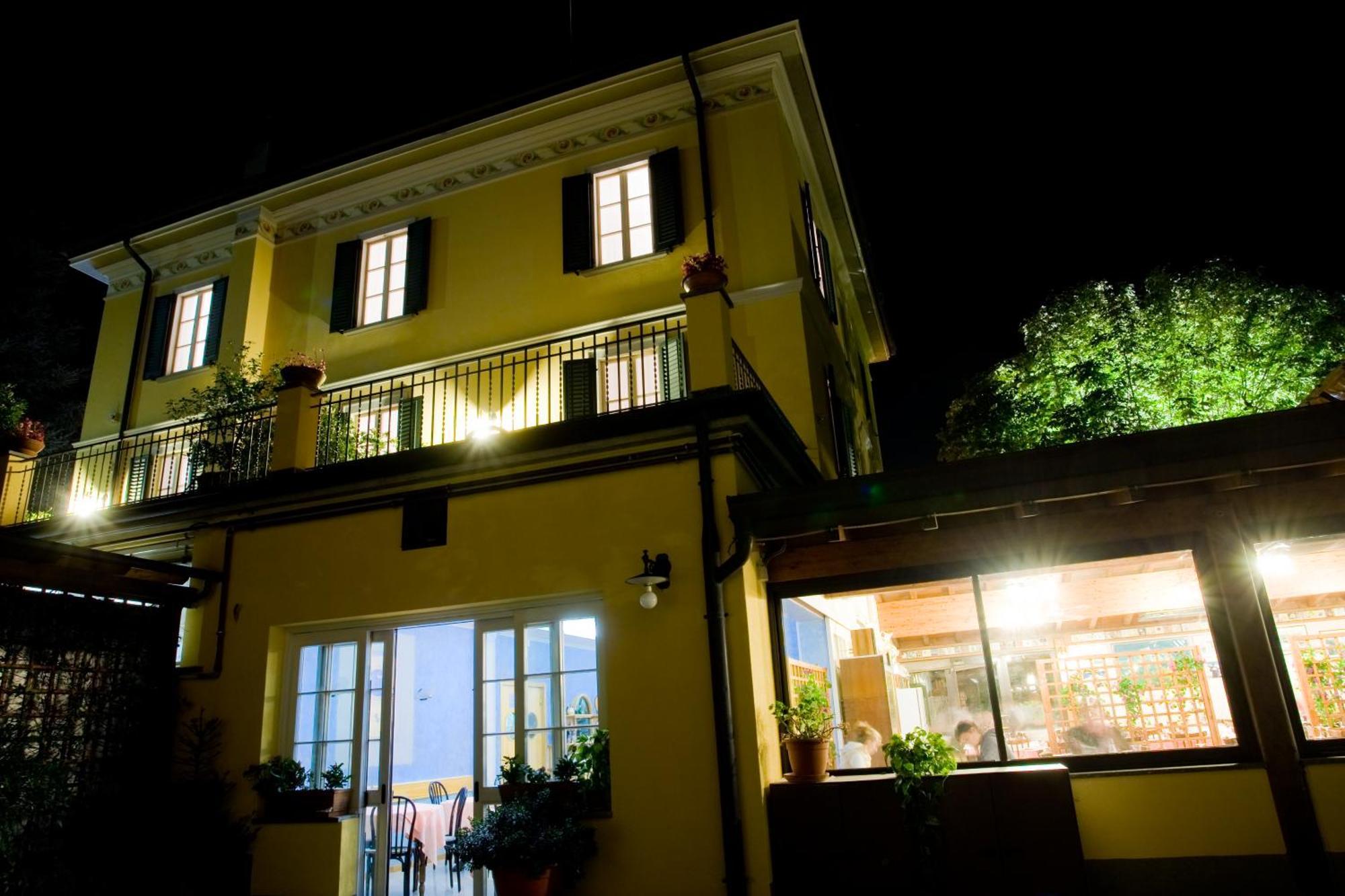 Albergo Ristorante Grigna Mandello del Lario Exteriör bild